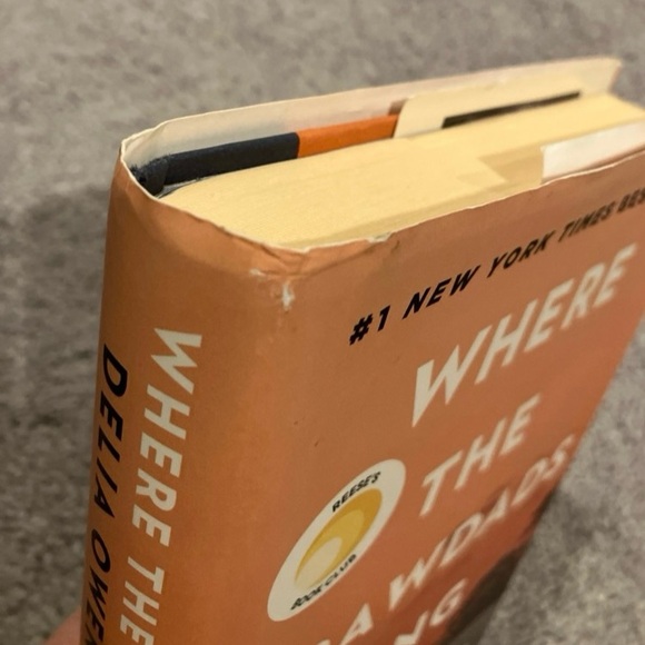 Where The Crawdads Sing Hardback Book - Picture 12 of 12